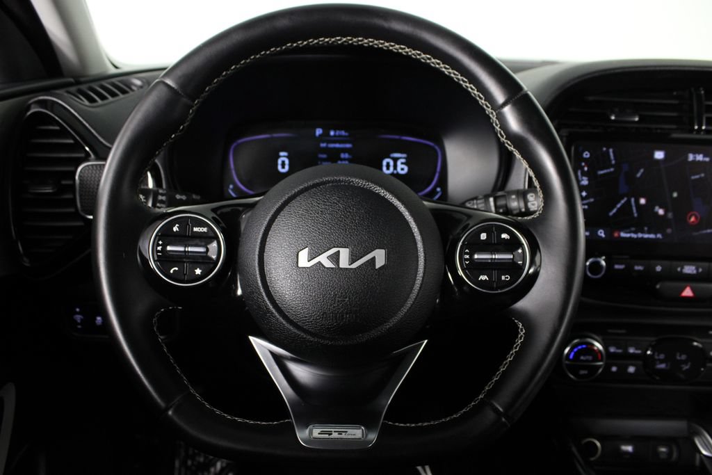 Used 2023 Kia Soul GT-Line FWD image 24