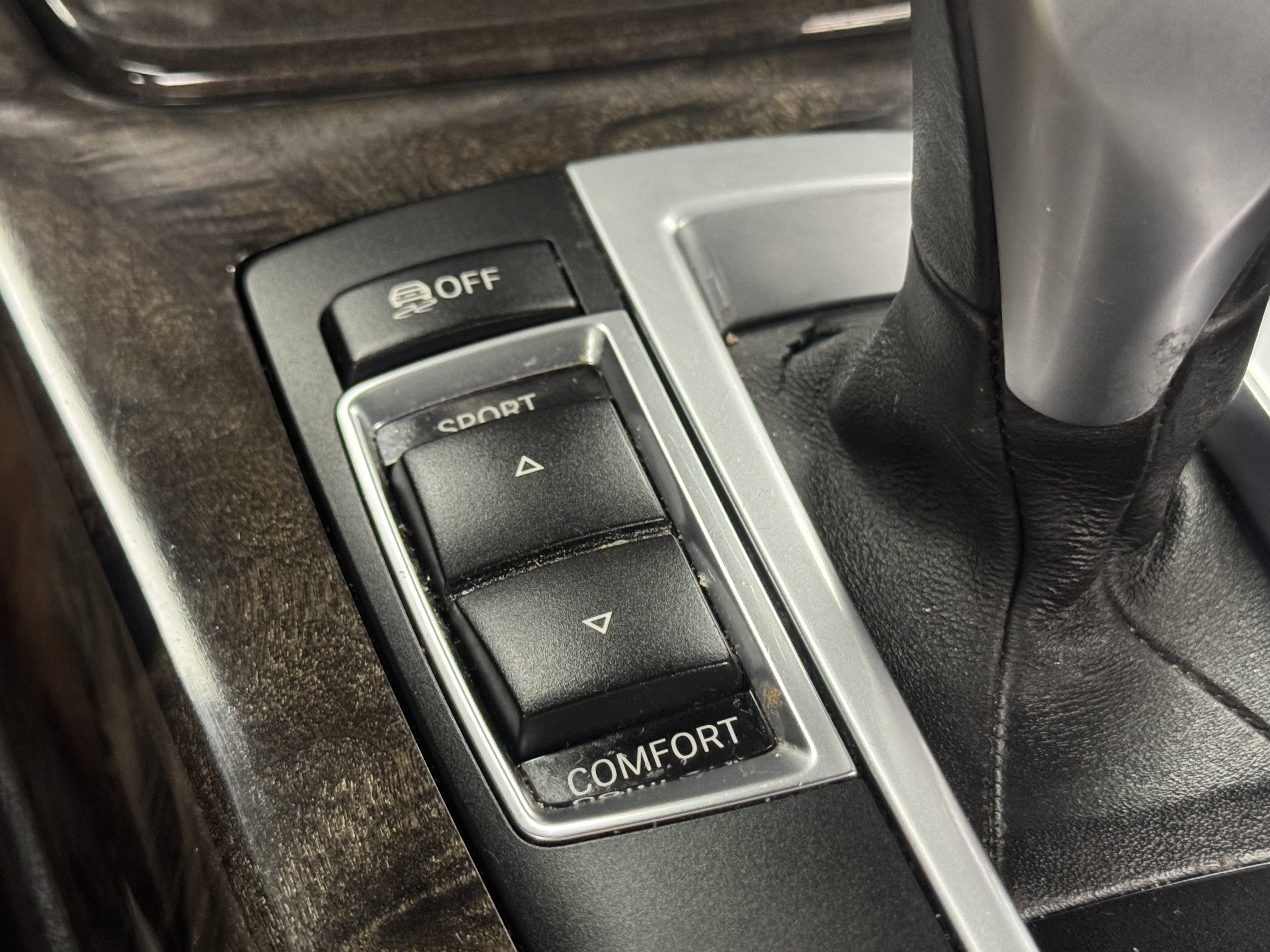 Used 2012 BMW 650i Convertible RWD image 14