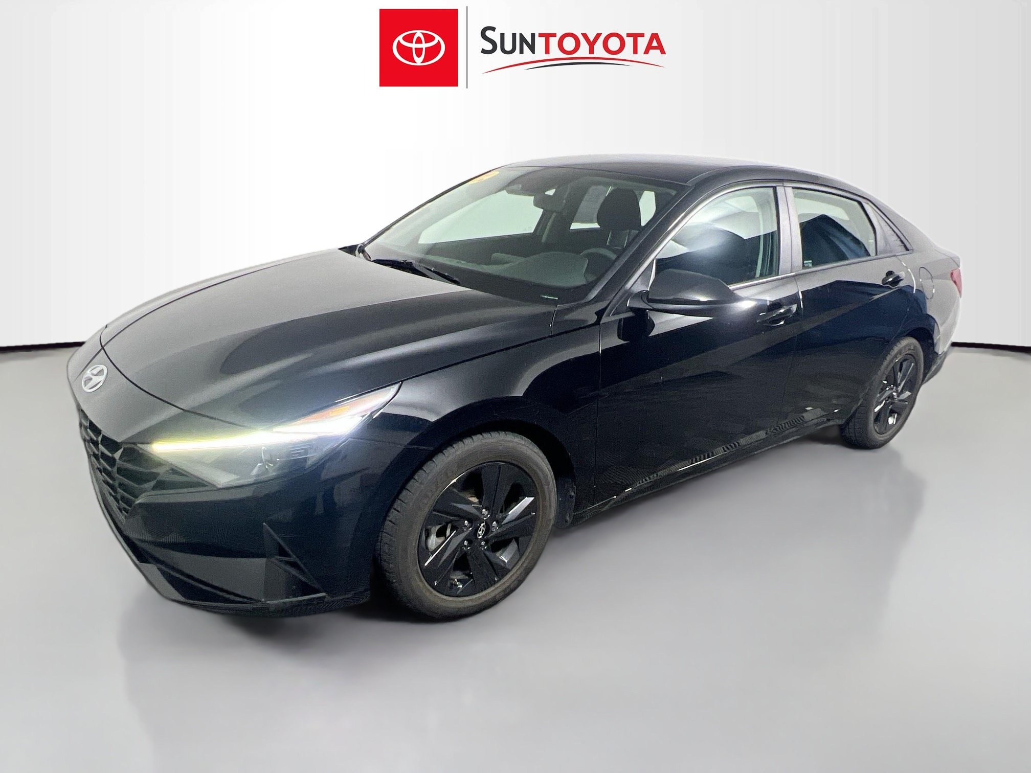 Used 2022 Hyundai Elantra SEL w/ Cargo Package FWD image 7