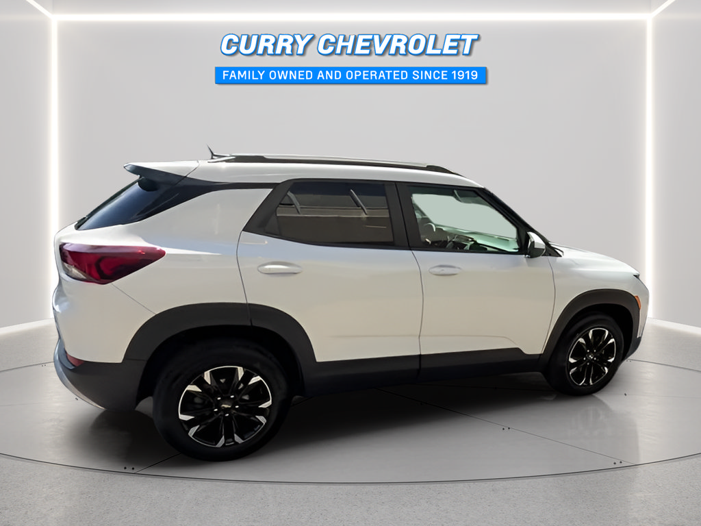 Used 2023 Chevrolet TrailBlazer LT AWD/4WD image 14