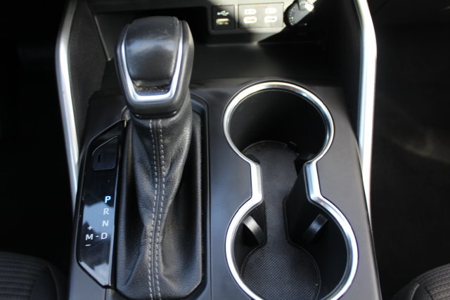 Used 2022 Toyota Highlander LE FWD image 37