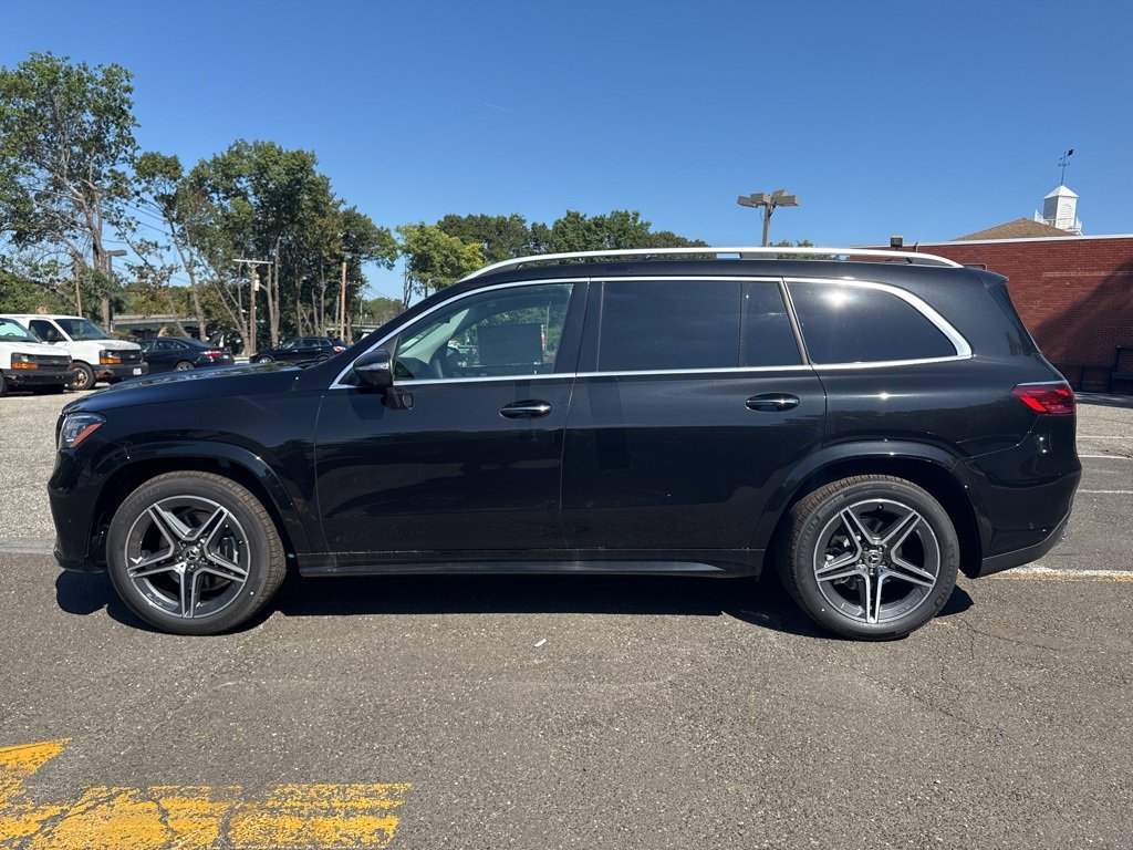 New 2026 Mercedes-Benz GLS 450 4MATIC image 5