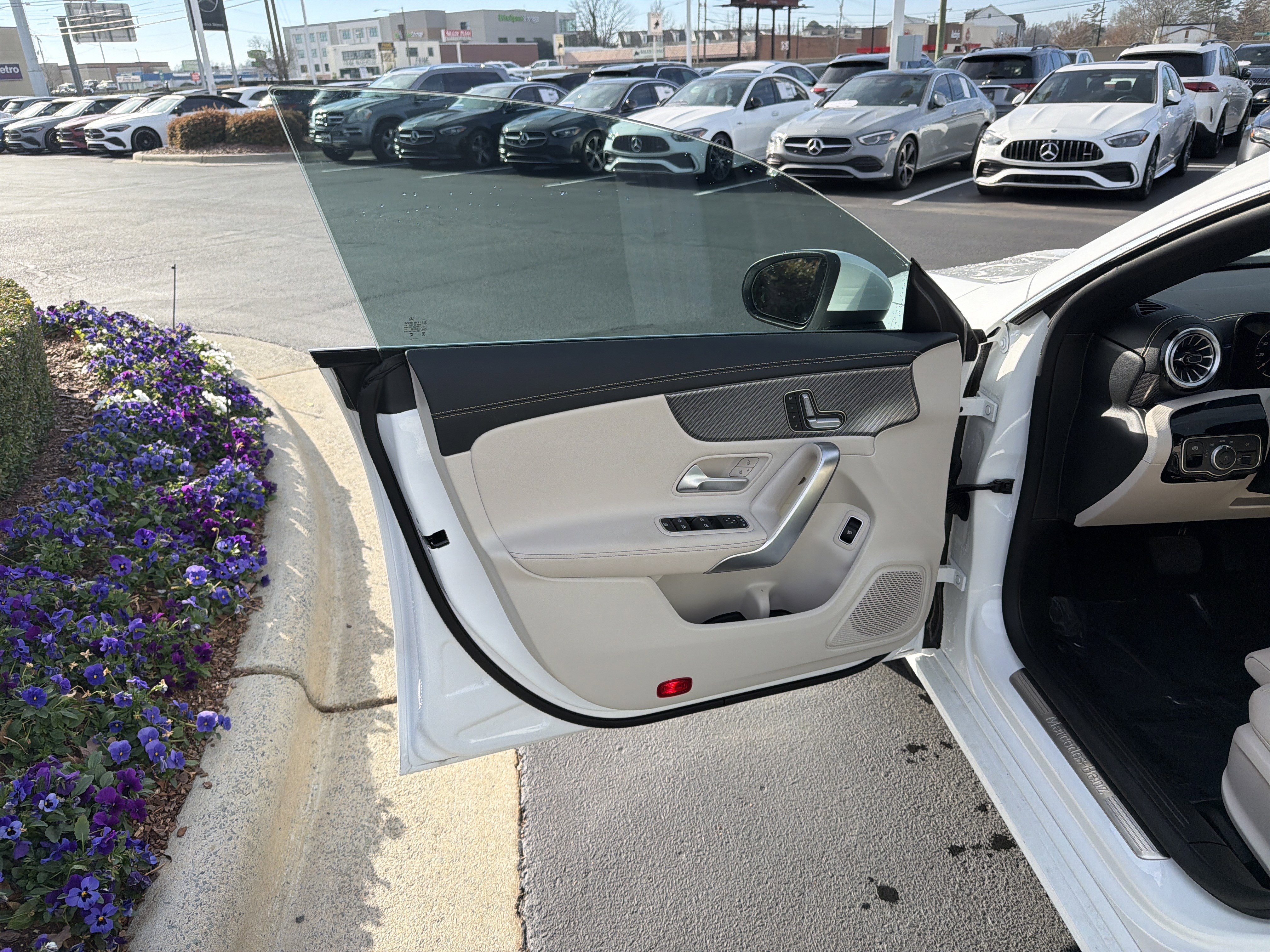 Certified 2025 Mercedes-Benz CLA 250 image 11