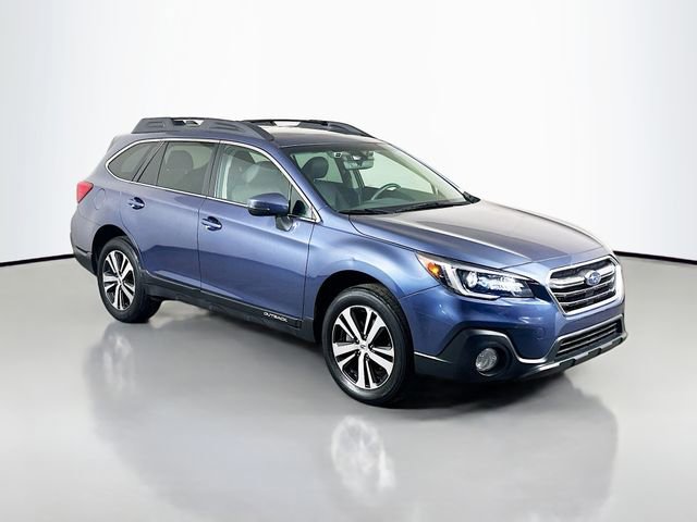 Used 2018 Subaru Outback 2.5i Limited image 2