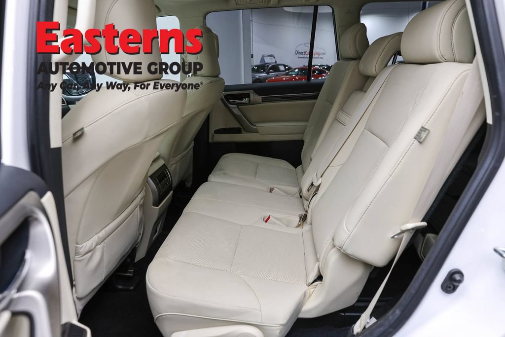 Used 2020 Lexus GX 460 Premium w/ Premium Package AWD/4WD image 25