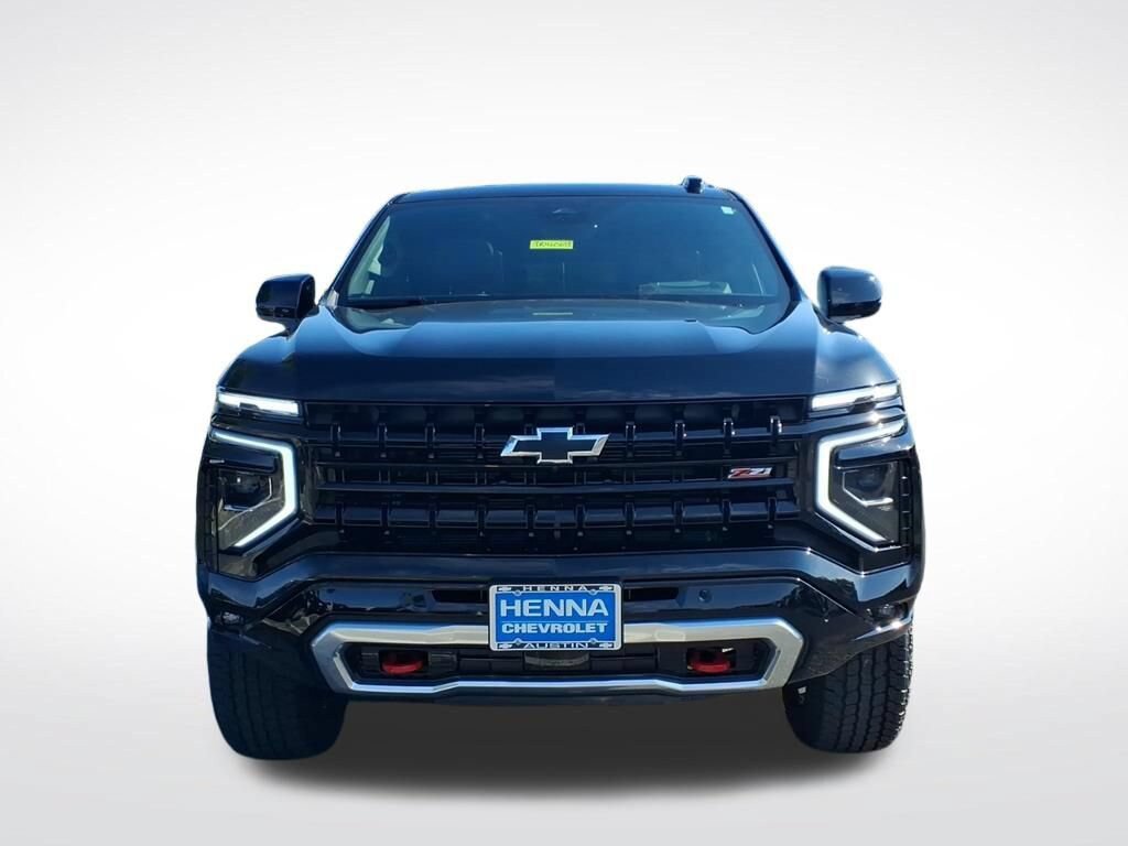 New 2026 Chevrolet Suburban Z71 w/ Z71 Off-Road Package AWD/4WD image 9