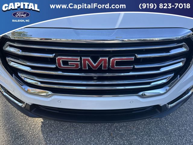 Used 2023 GMC Terrain SLT w/ Tech Package image 10