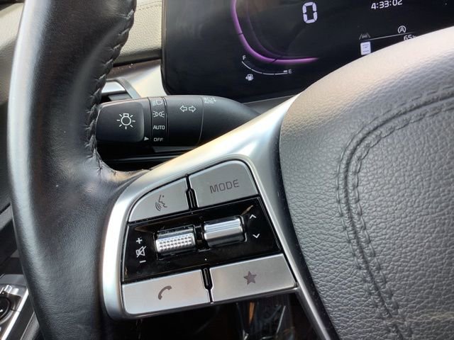 Used 2025 Kia Telluride S FWD image 40