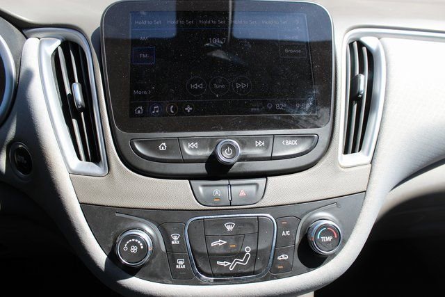 Used 2021 Chevrolet Malibu LS image 19