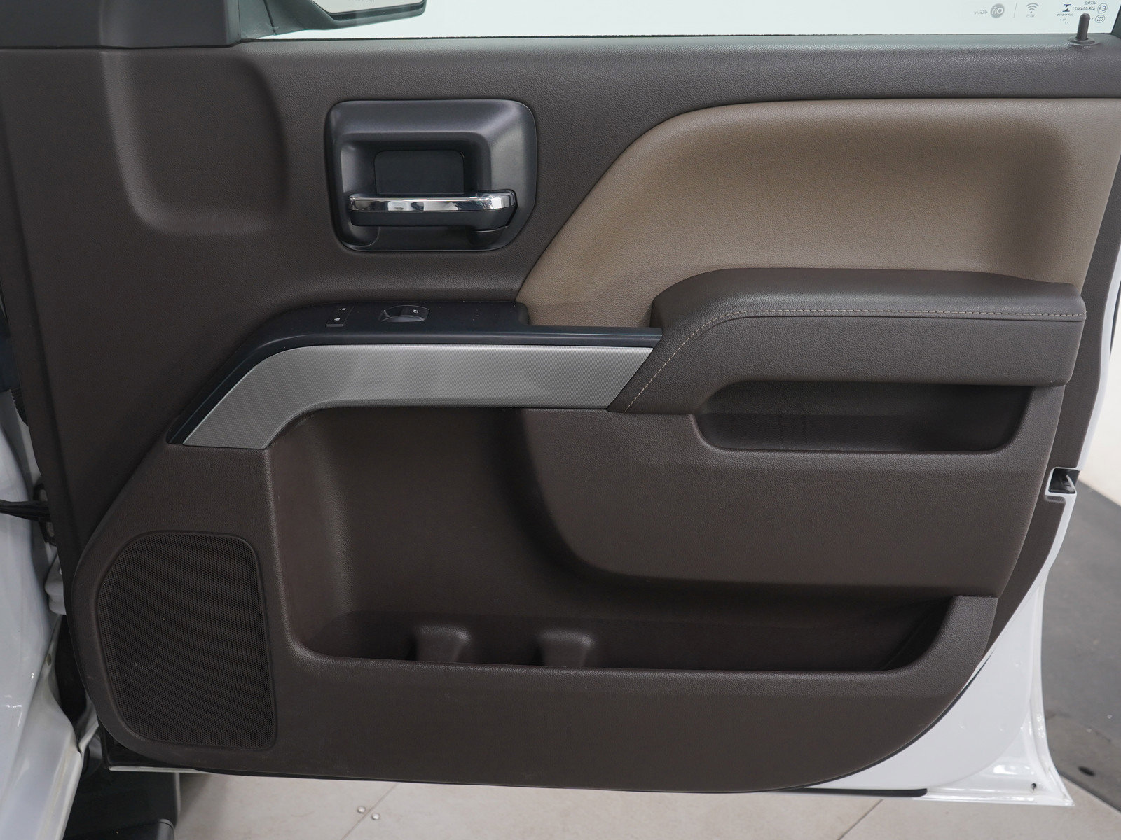 Used 2017 Chevrolet Silverado 1500 LT w/ All Star Edition image 10