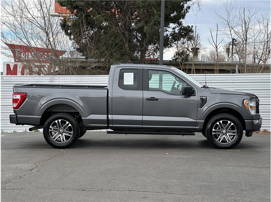 Used 2022 Ford F150 XL w/ STX Appearance Package AWD/4WD image 9