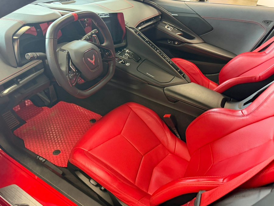 Used 2024 Chevrolet Corvette Stingray Coupe RWD image 36