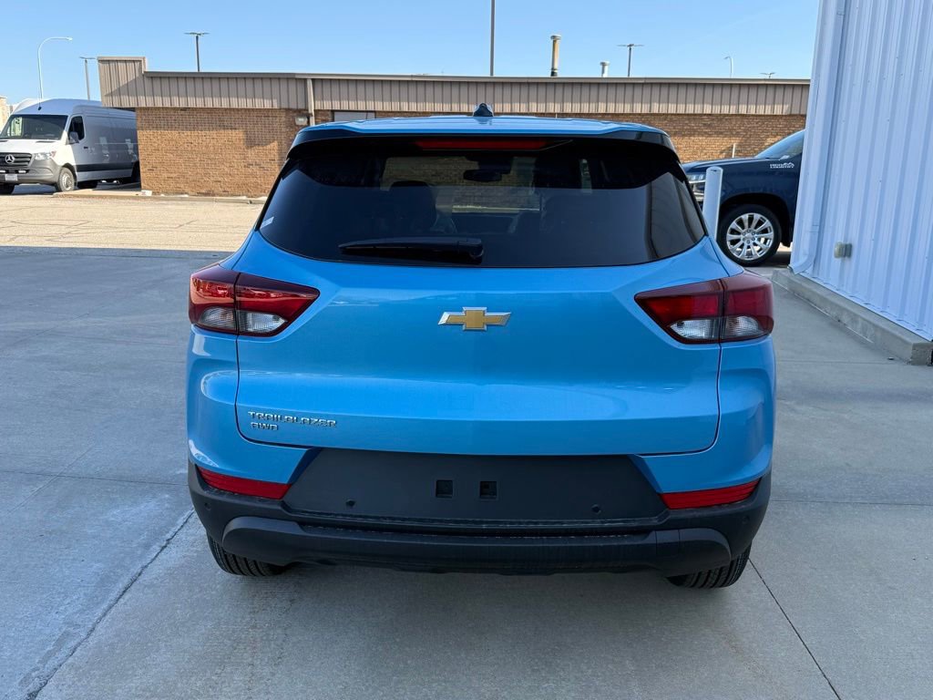 New 2026 Chevrolet TrailBlazer LS AWD/4WD image 7