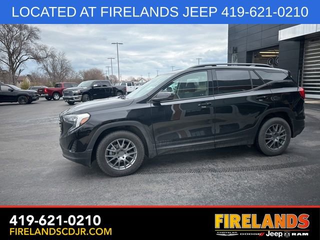 Used 2020 GMC Terrain SLE w/ Driver Convenience Package image 10