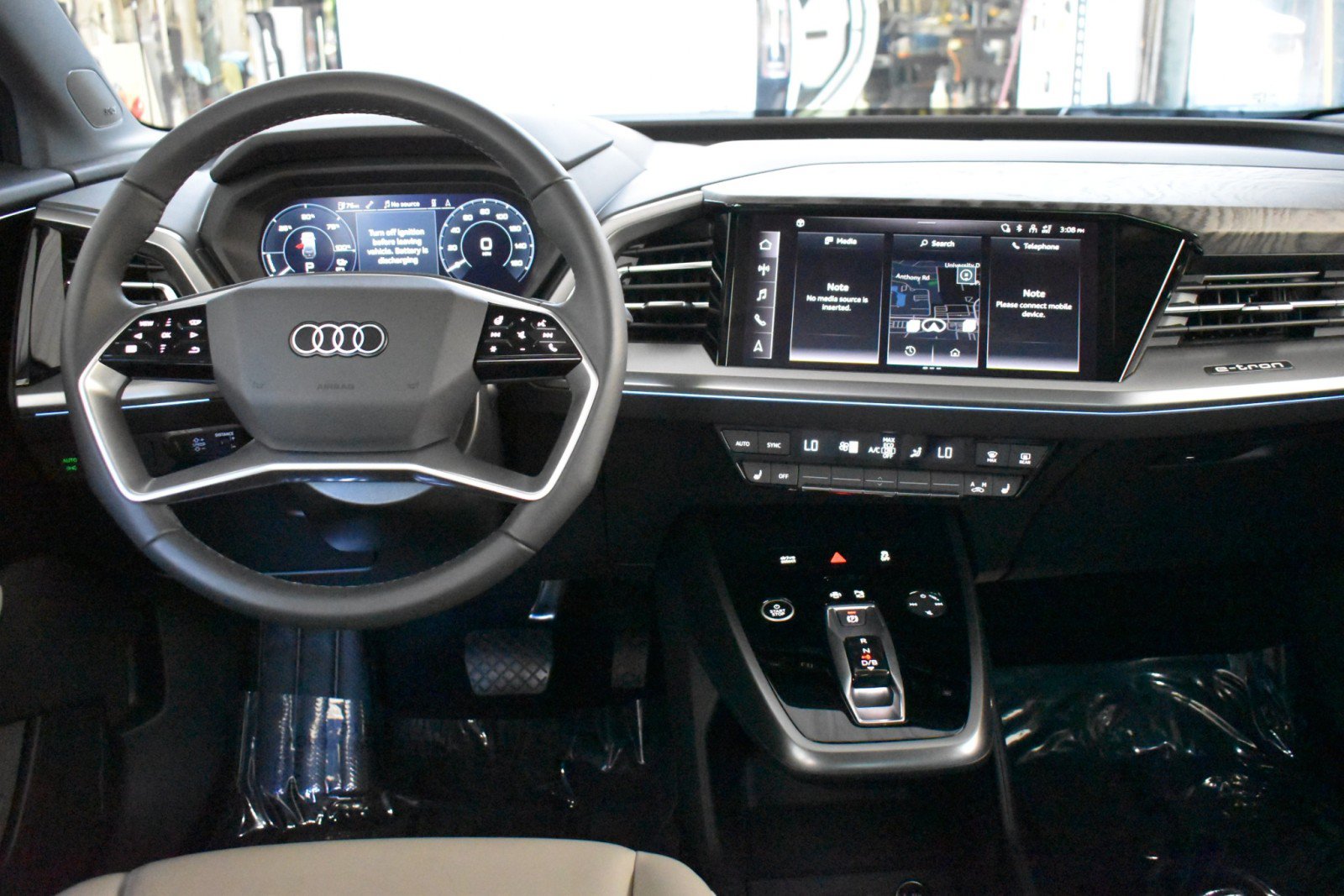 Used 2025 Audi Q4 e-tron Prestige w/ Black Optic Package AWD/4WD image 12