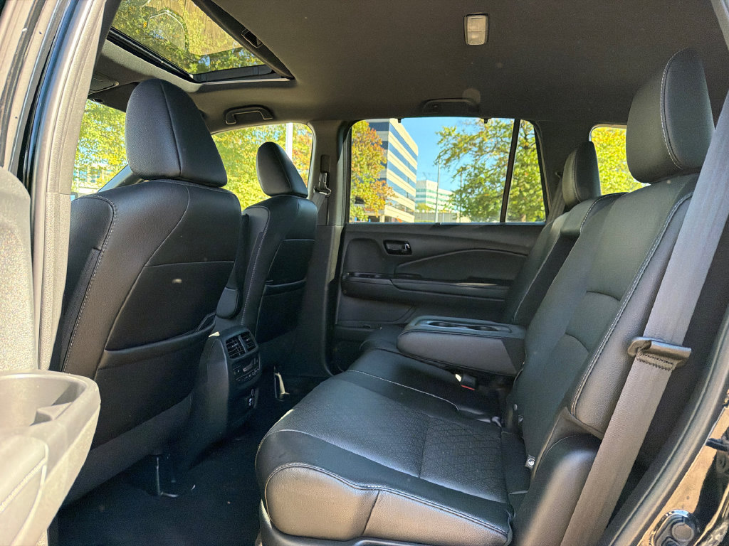 Used 2022 Honda Passport Elite image 14