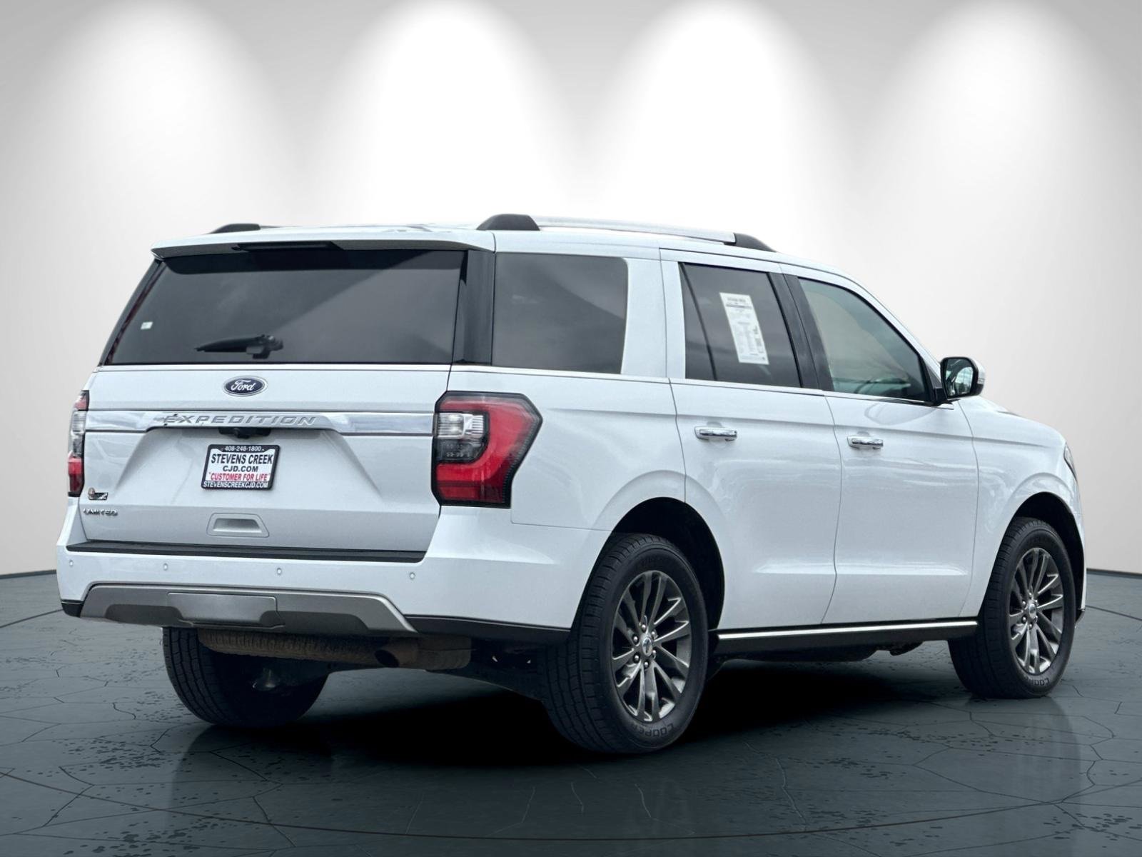 Used 2020 Ford Expedition Limited image 4