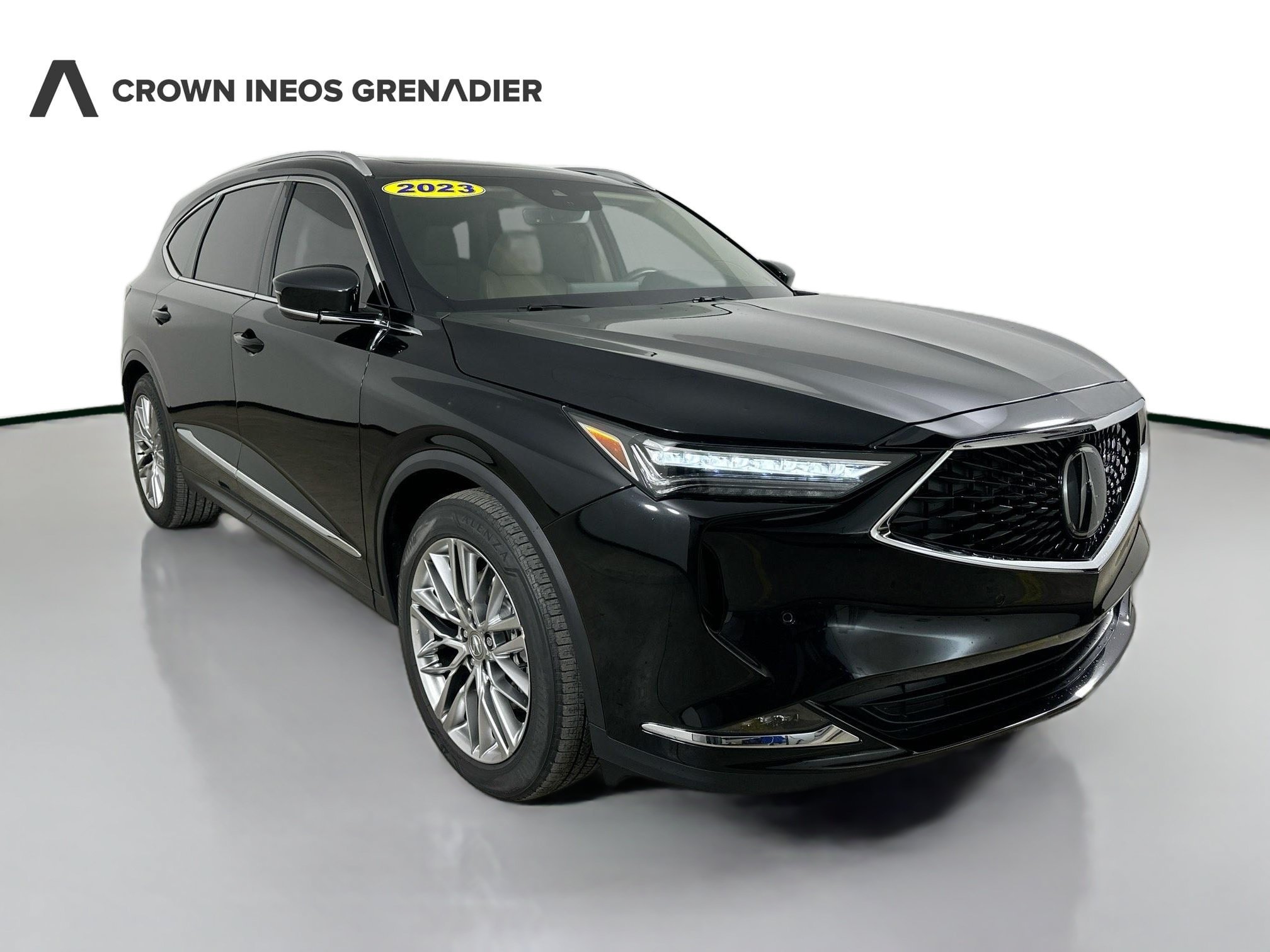 Used 2023 Acura MDX SH-AWD w/ Advance Package image 3