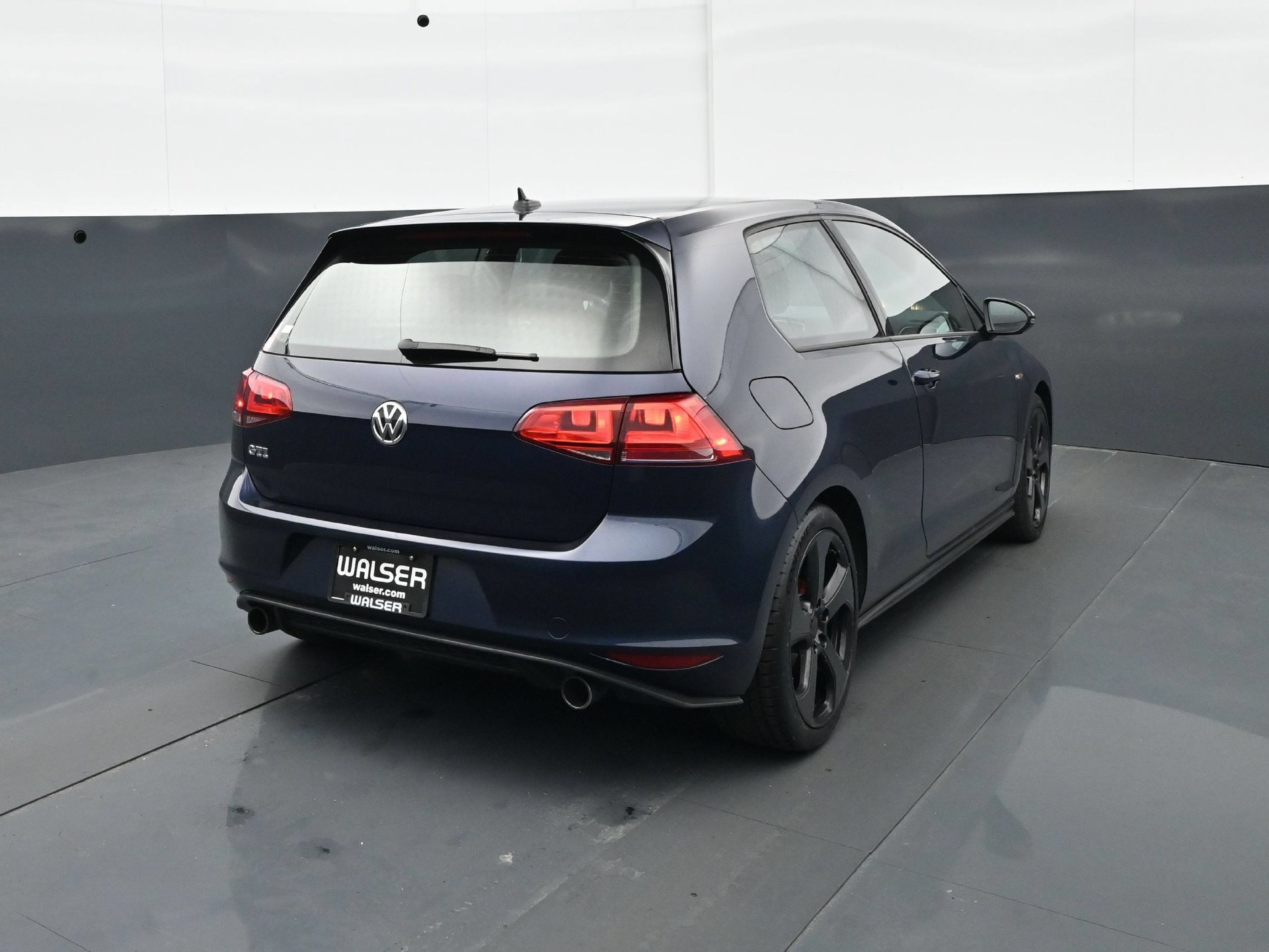 Used 2016 Volkswagen GTI S FWD image 6
