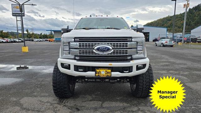 Used 2019 Ford F350 Platinum w/ Platinum Ultimate Package image 2