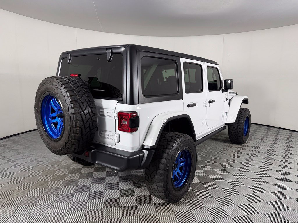 Used 2022 Jeep Wrangler Unlimited Rubicon 4xe w/ Cold Weather Group AWD/4WD image 7
