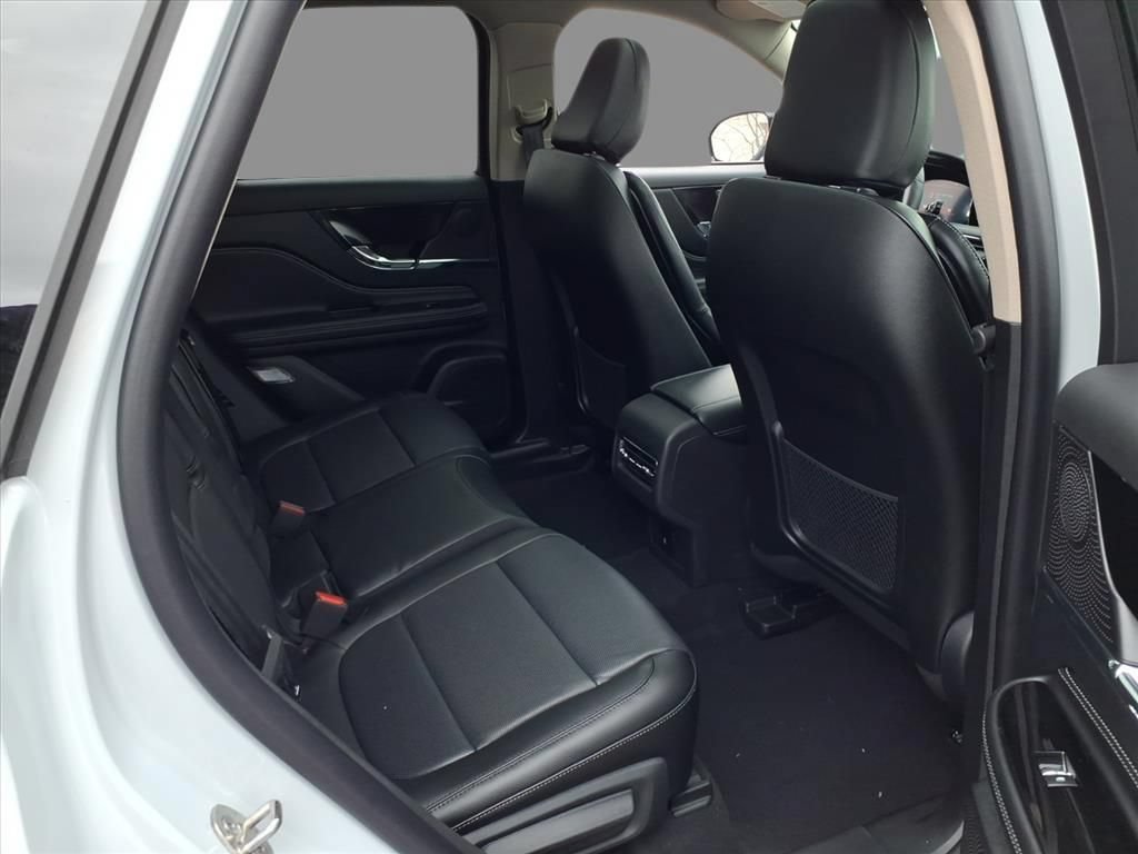 New 2026 Lincoln Corsair Grand Touring AWD/4WD image 11
