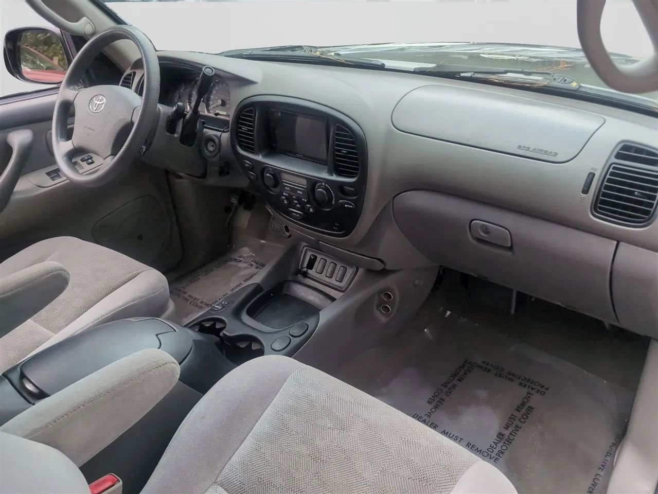 Used 2006 Toyota Sequoia SR5 RWD image 39