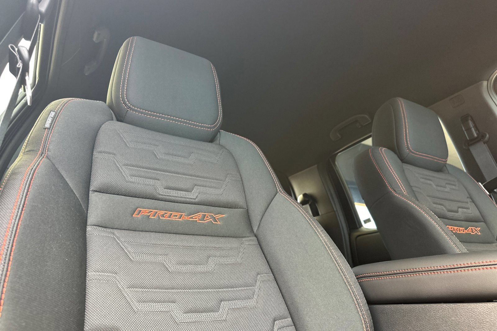 New 2026 Nissan Frontier PRO-4X w/ Tow Package AWD/4WD image 18