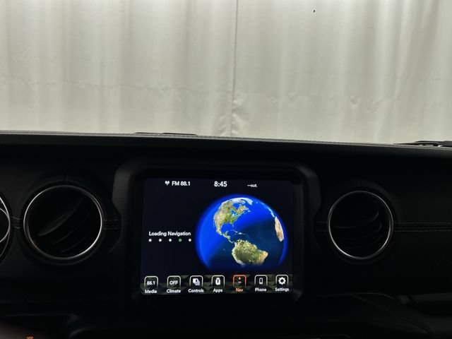 Used 2022 Jeep Wrangler Unlimited Sahara w/ Safety Group AWD/4WD image 9