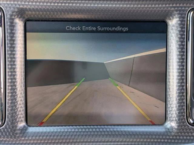 Used 2016 Dodge Challenger SRT Hellcat image 18