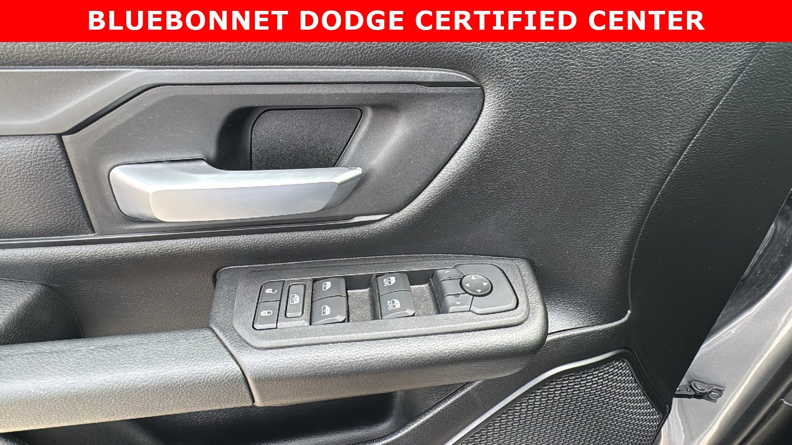 Used 2025 RAM 1500 Tradesman AWD/4WD image 12