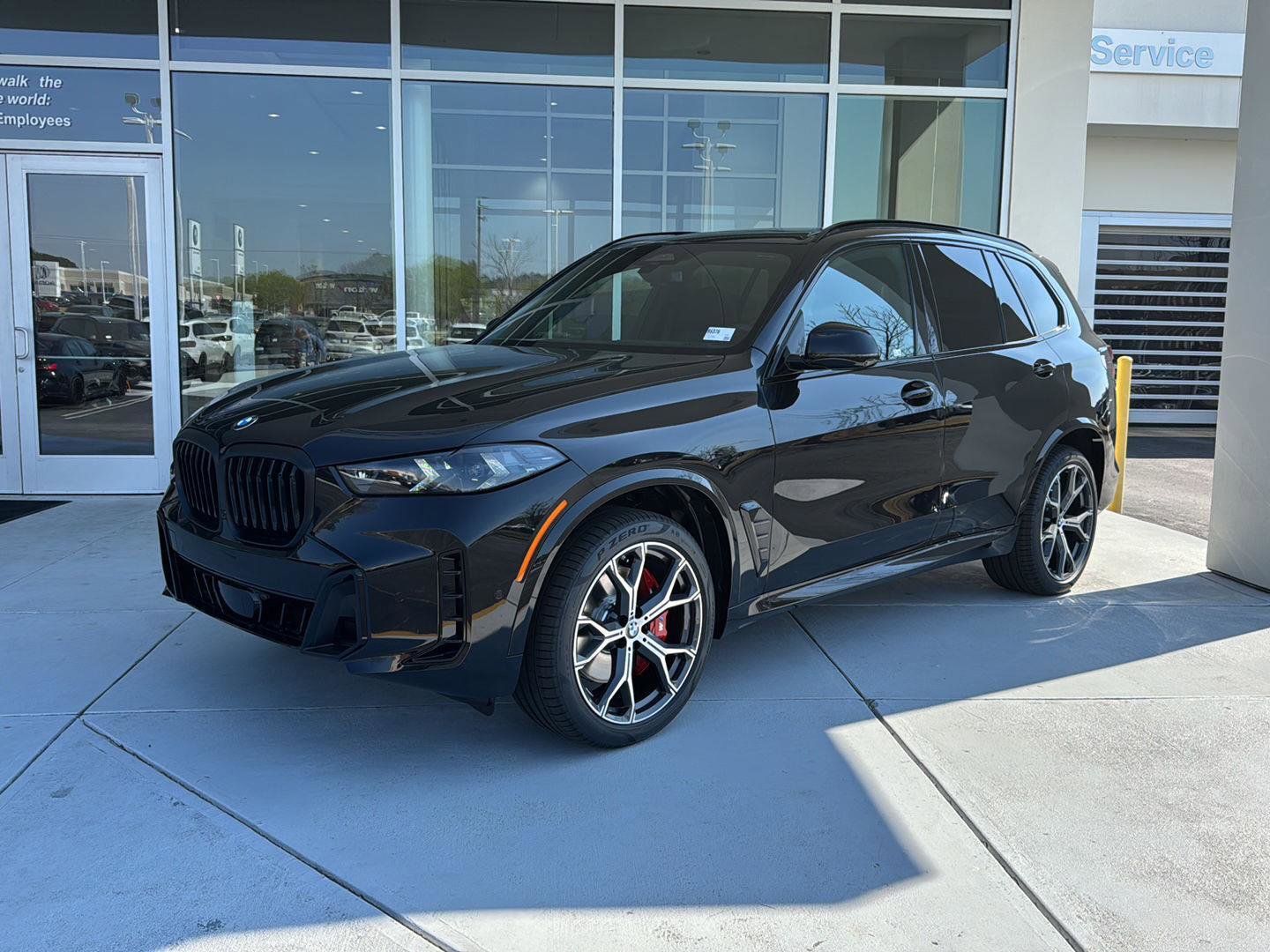New 2026 BMW X5 xDrive40i w/ M Sport Package image 1