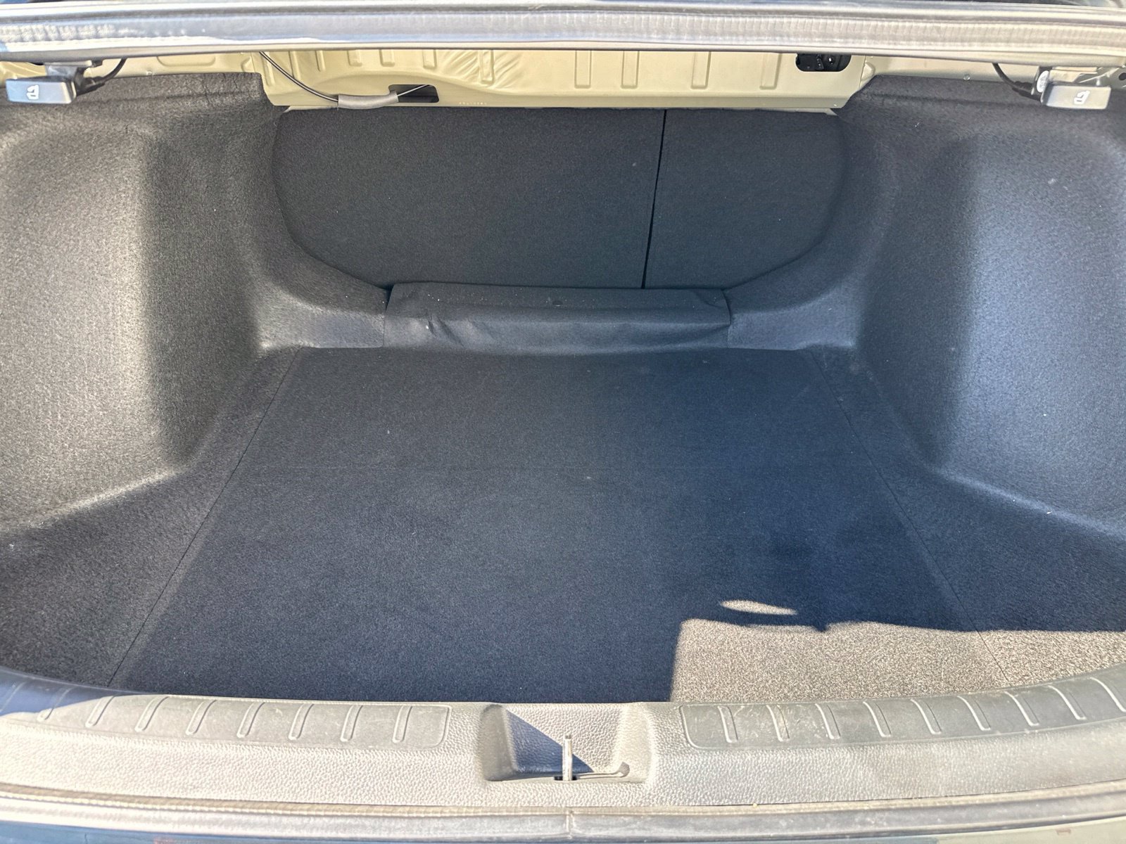 Used 2025 Honda Civic Sport image 12