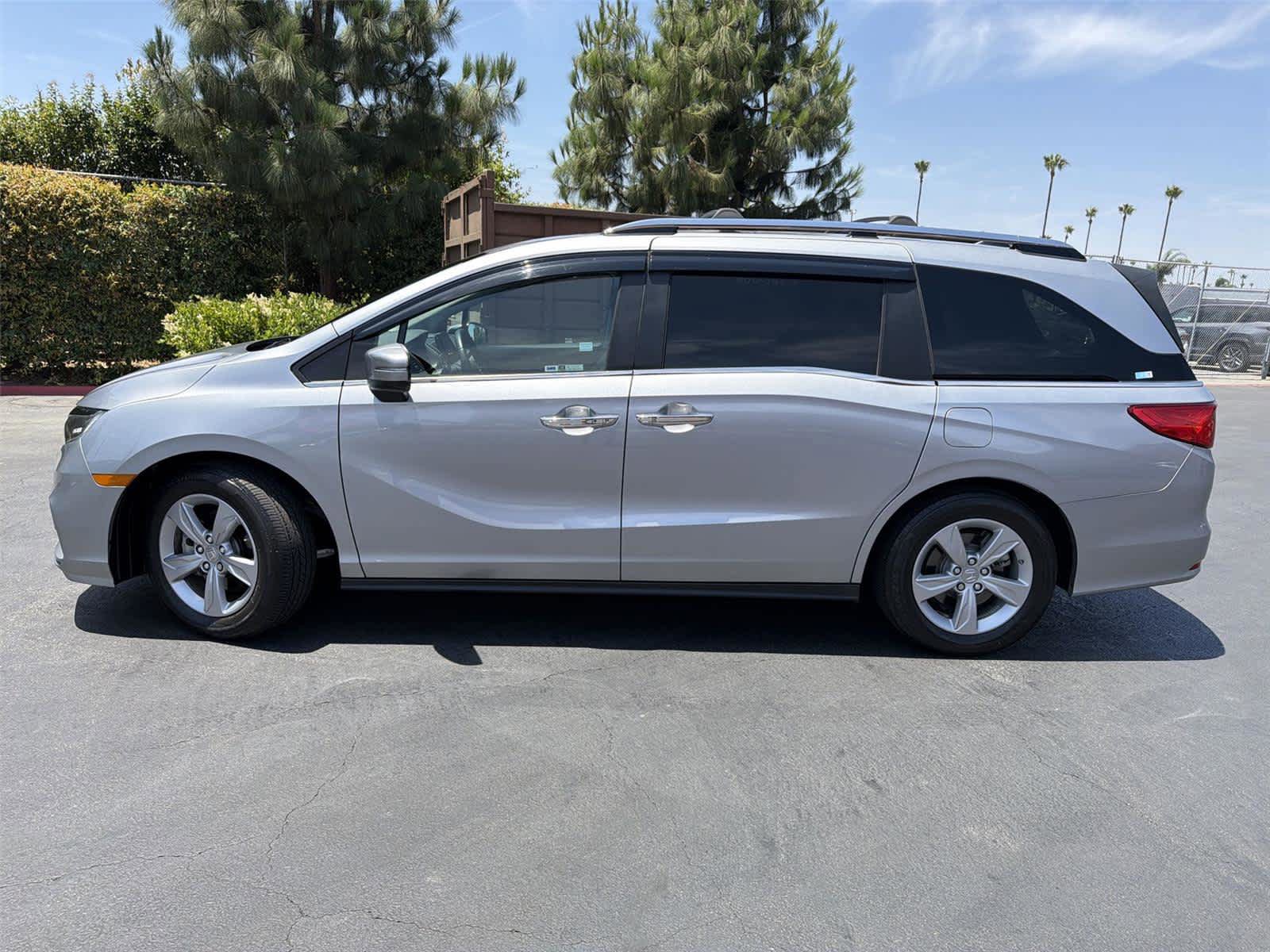 Used 2020 Honda Odyssey EX-L image 3