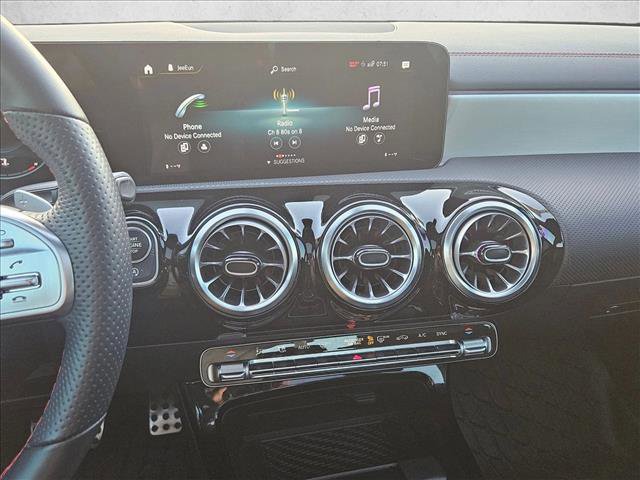 Used 2023 Mercedes-Benz CLA 250 image 13