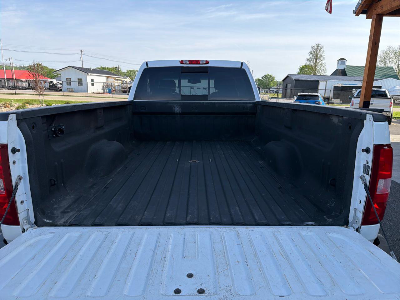 Used 2011 Chevrolet Silverado 3500 LTZ AWD/4WD image 19