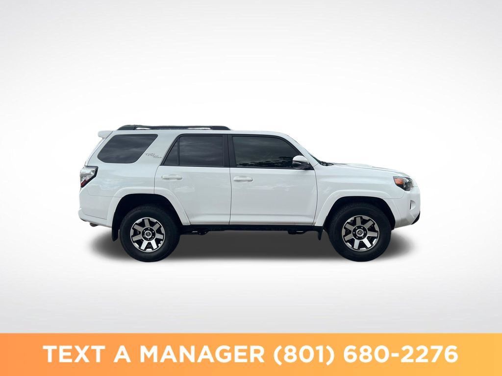 Used 2020 Toyota 4Runner TRD Off-Road Premium w/ Moonroof Package AWD/4WD image 6