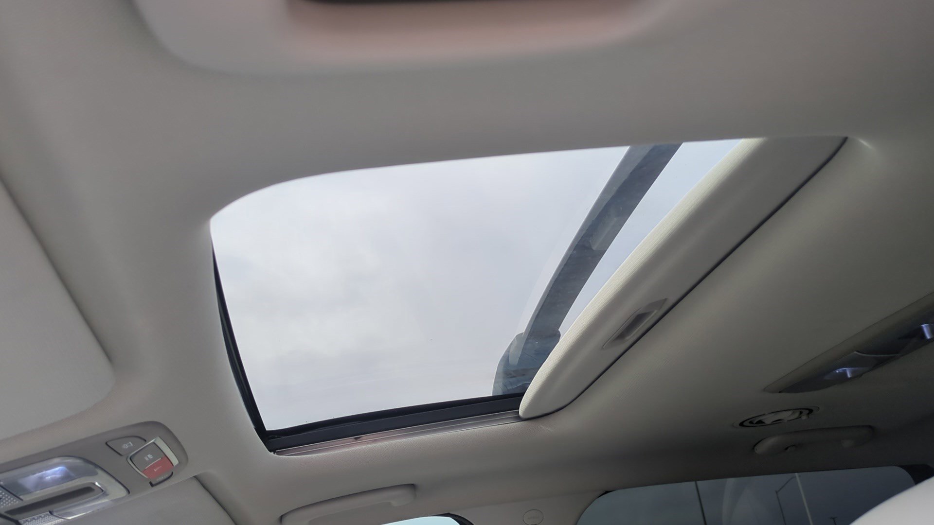 Used 2024 Kia Telluride S w/ S Sunroof Package image 17