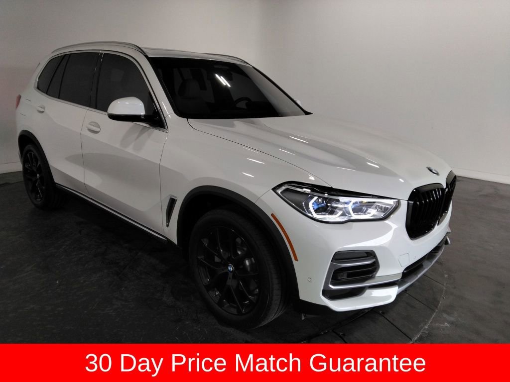 Used 2022 BMW X5 xDrive40i w/ Executive Package image 4