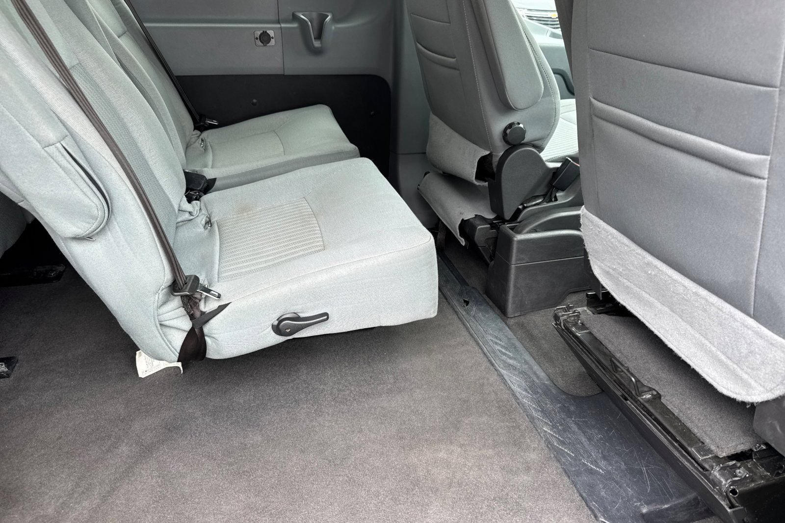 Used 2019 Ford Transit 150 XLT RWD image 12