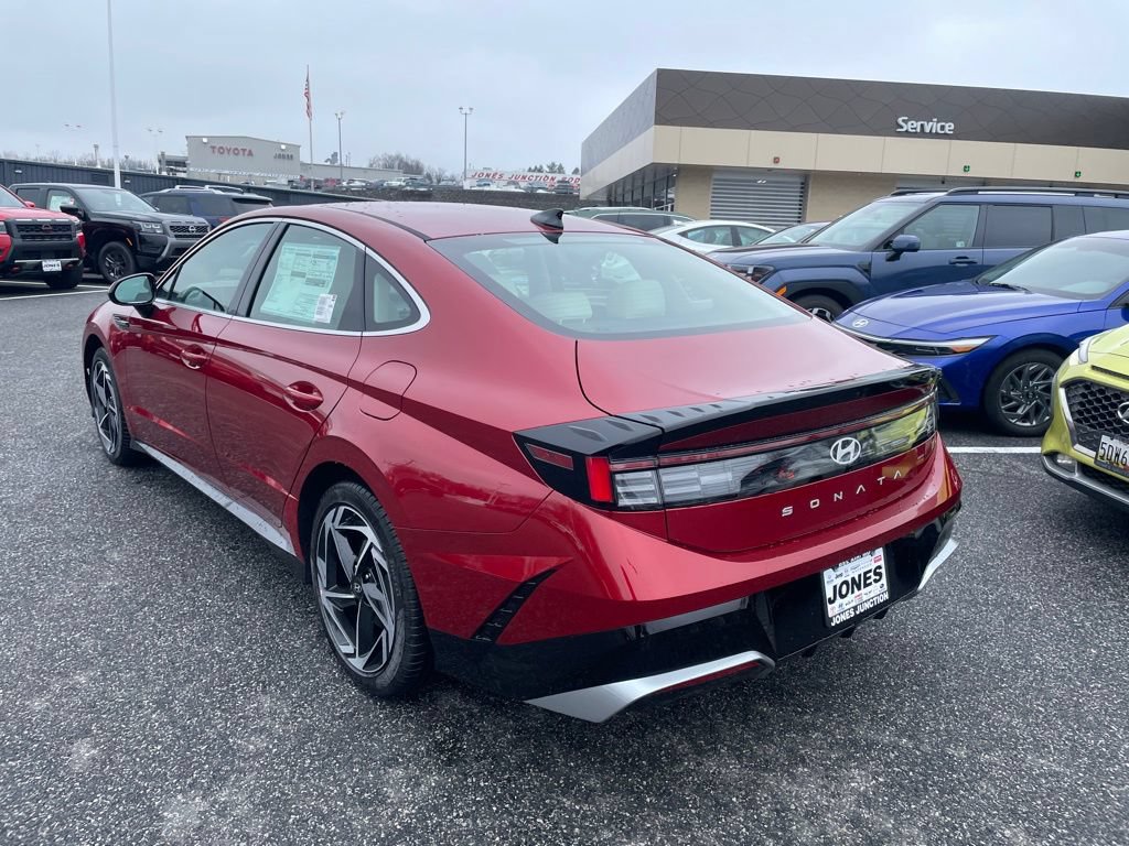 New 2026 Hyundai Sonata SEL FWD image 5