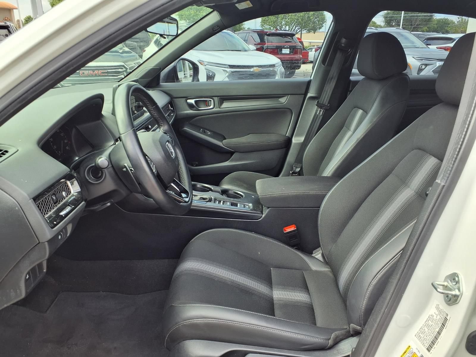 Used 2025 Honda Civic Sport image 17