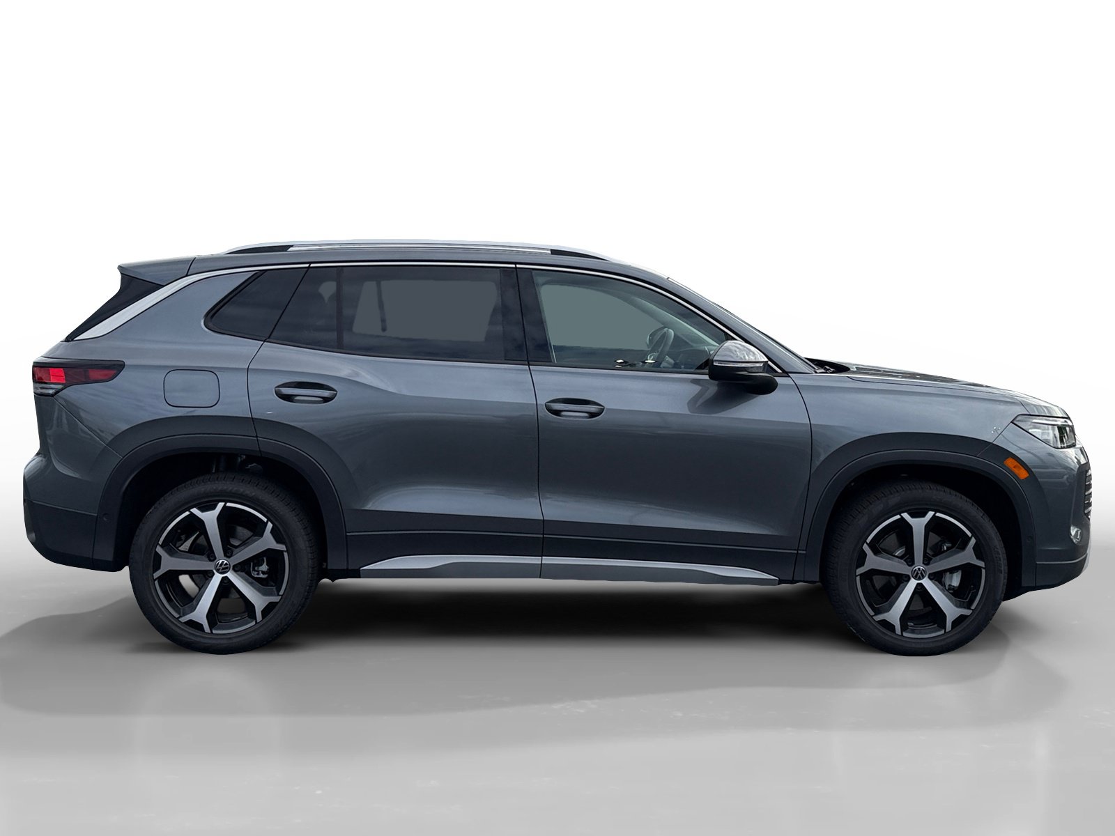 New 2026 Volkswagen Tiguan SE AWD/4WD image 6