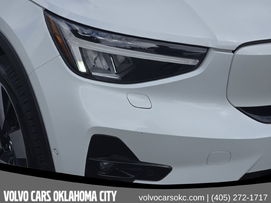 Certified 2023 Volvo C40 P8 Recharge Ultimate AWD/4WD image 7