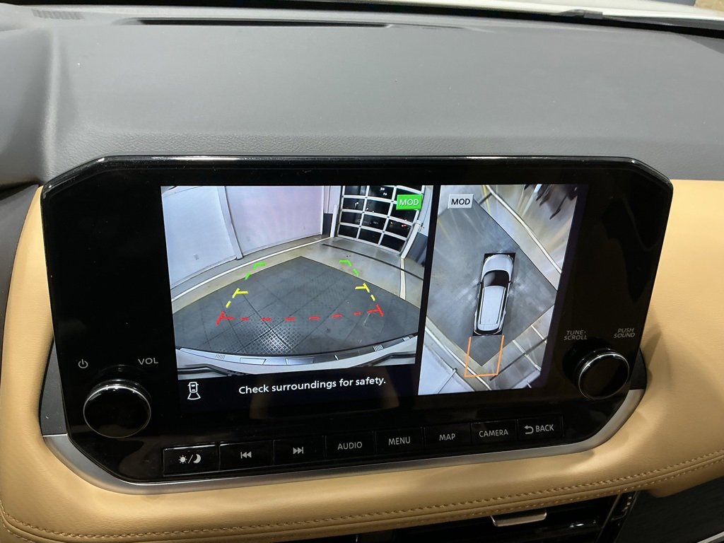 Used 2023 Nissan Rogue Platinum w/ Platinum Premium Package image 9