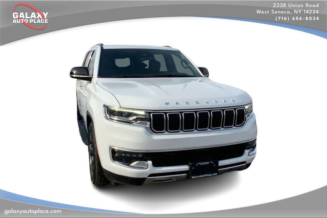 Used 2024 Jeep Wagoneer Series III AWD/4WD image 3