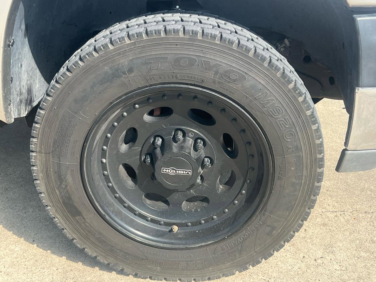 Used 2002 Chevrolet Silverado 2500 LS w/ Off-Road Skid Plate Pkg AWD/4WD image 19