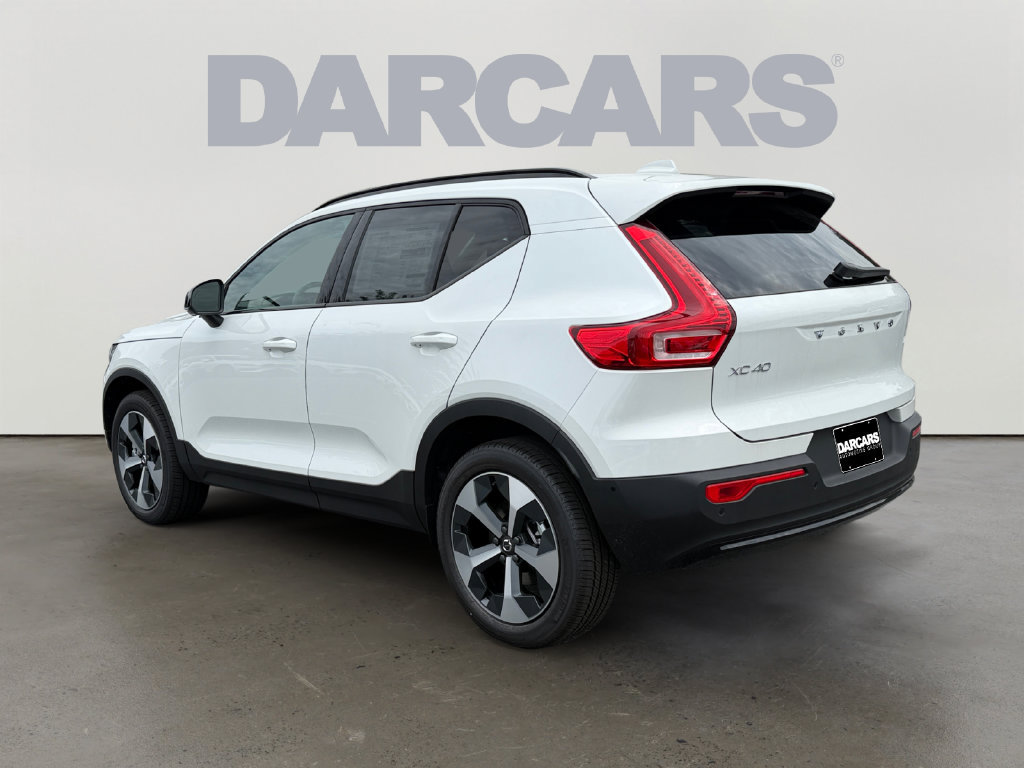 New 2026 Volvo XC40 B5 Plus w/ Protection Package Premier AWD/4WD image 3