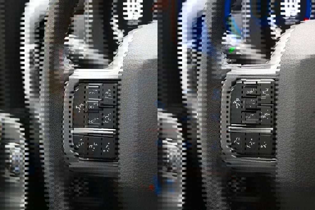 Used 2023 Ford F150 Lariat w/ Equipment Group 502A High image 25