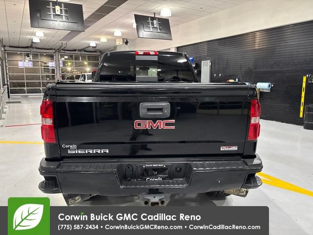 Used 2018 GMC Sierra 2500 SLT w/ All Terrain HD Package AWD/4WD image 7